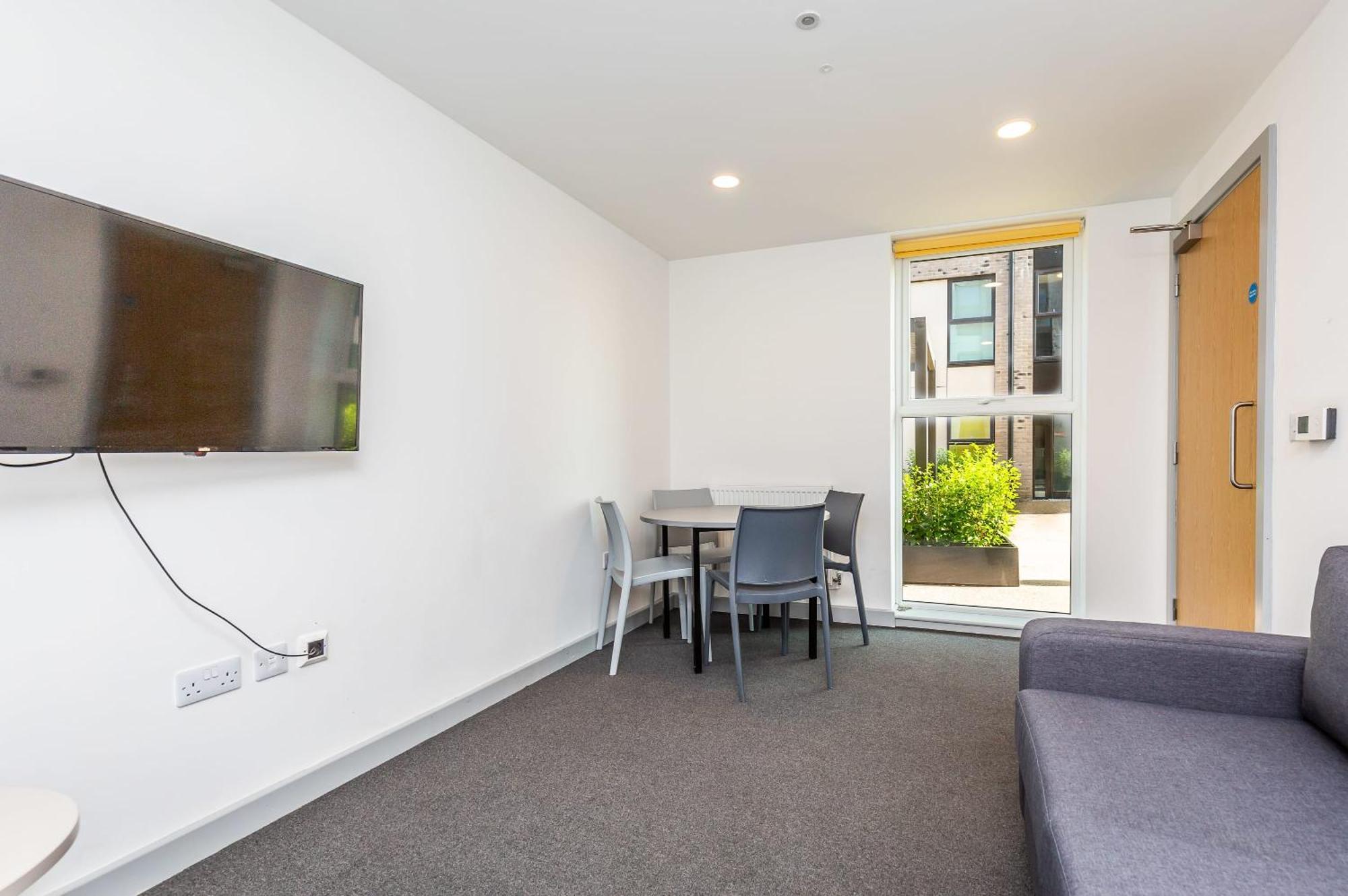 Ensuite Room With Shared Kitchen, Close To Centre- 18 Above 林肯 外观 照片