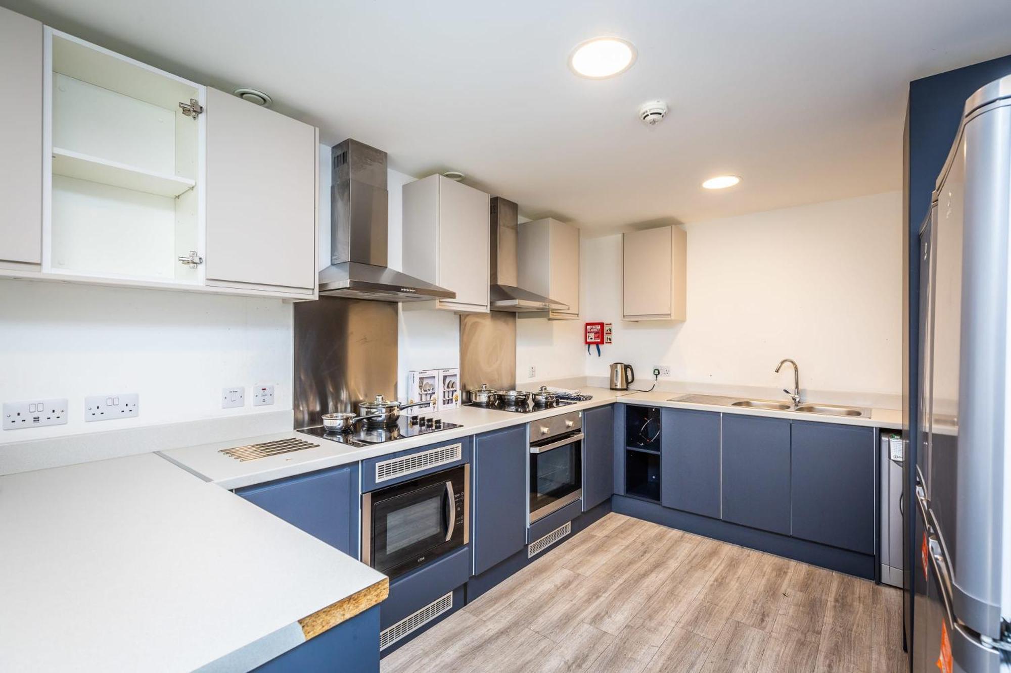 Ensuite Room With Shared Kitchen, Close To Centre- 18 Above 林肯 外观 照片
